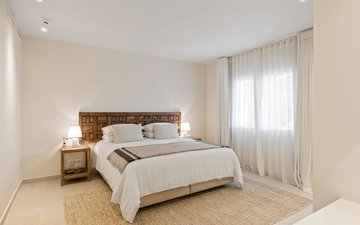 Property slide 19