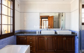 Property slide 20