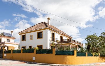 Property slide 43