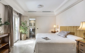 Property slide 10