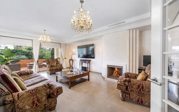 Property slide 18