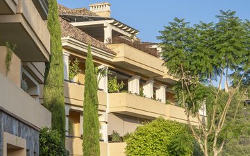 Property slide 38