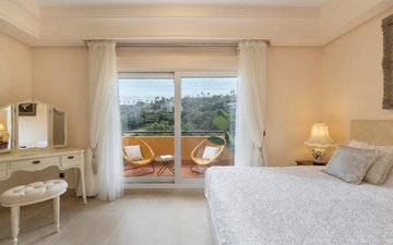 Property slide 6