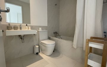 Property slide 14