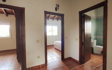 Property slide 25