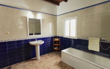 Property slide 38