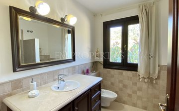Property slide 25
