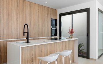 Property slide 32