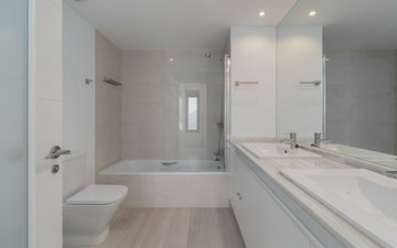 Property slide 14