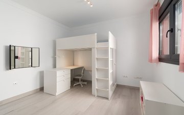 Property slide 16