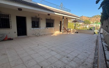 Property slide 20
