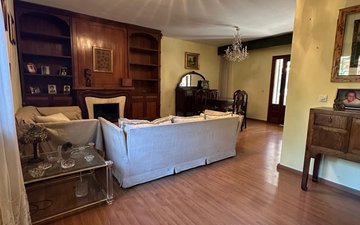 Property slide 24