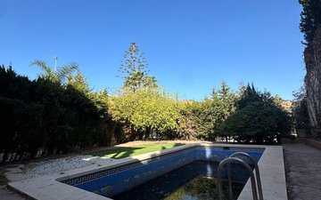 Property slide 34