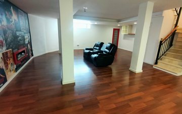 Property slide 25