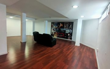 Property slide 26