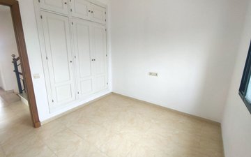 Property slide 39