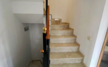 Property slide 45