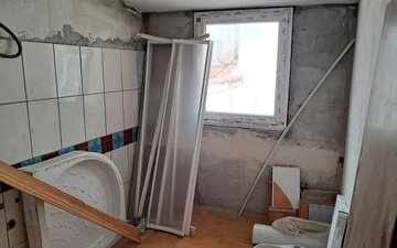 Property slide 15