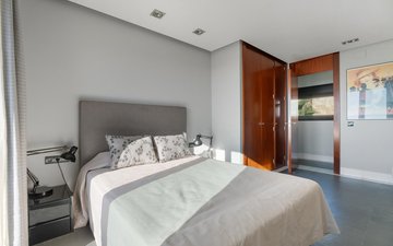 Property slide 26