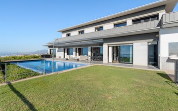 Property slide 47