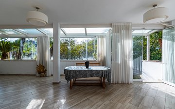 Property slide 17