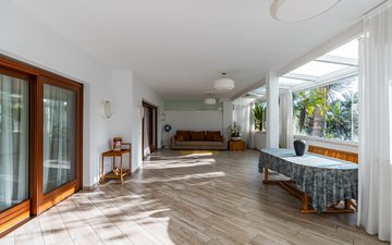 Property slide 19