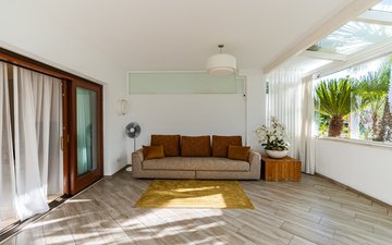 Property slide 8