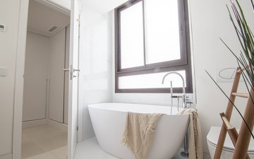 Property slide 18
