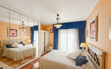 Property slide 25