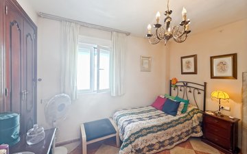 Property slide 35