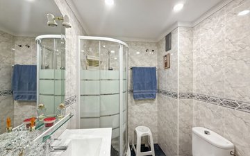 Property slide 40