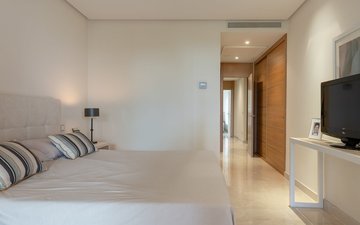 Property slide 23