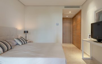 Property slide 24