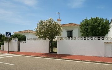 Property slide 11