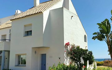 Property slide 18