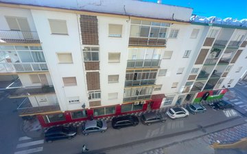 Property slide 16