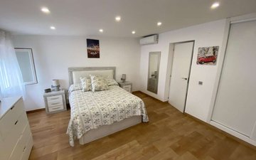 Property slide 15