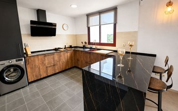 Property slide 10