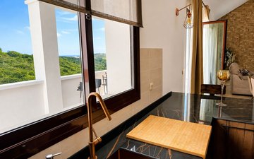 Property slide 38