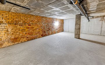 Property slide 51