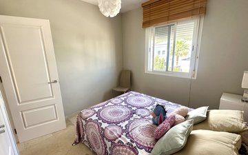 Property slide 20