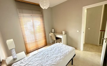 Property slide 22