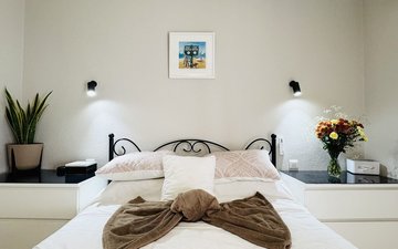 Property slide 18