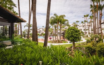 Property slide 28