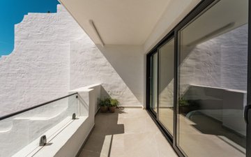 Property slide 24