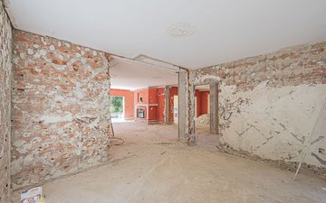 Property slide 22