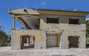 Property slide 5