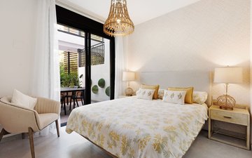 Property slide 17