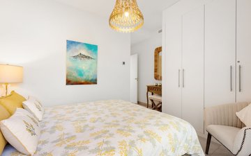 Property slide 18