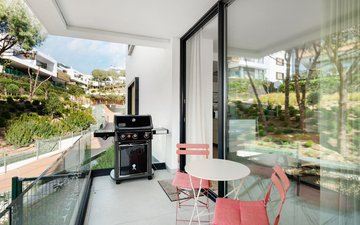 Property slide 24
